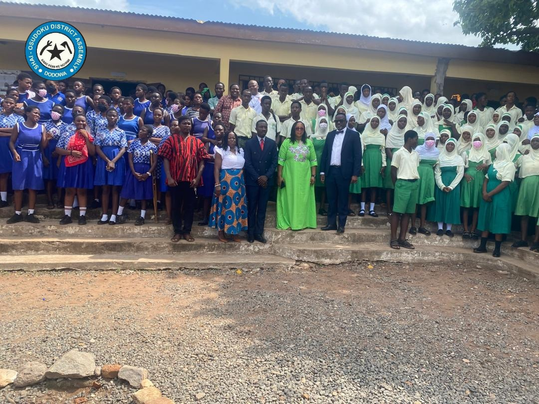 MP, DCE AND EDUCATION DIRECTOR INSPIRE BECE CANDIDATES.