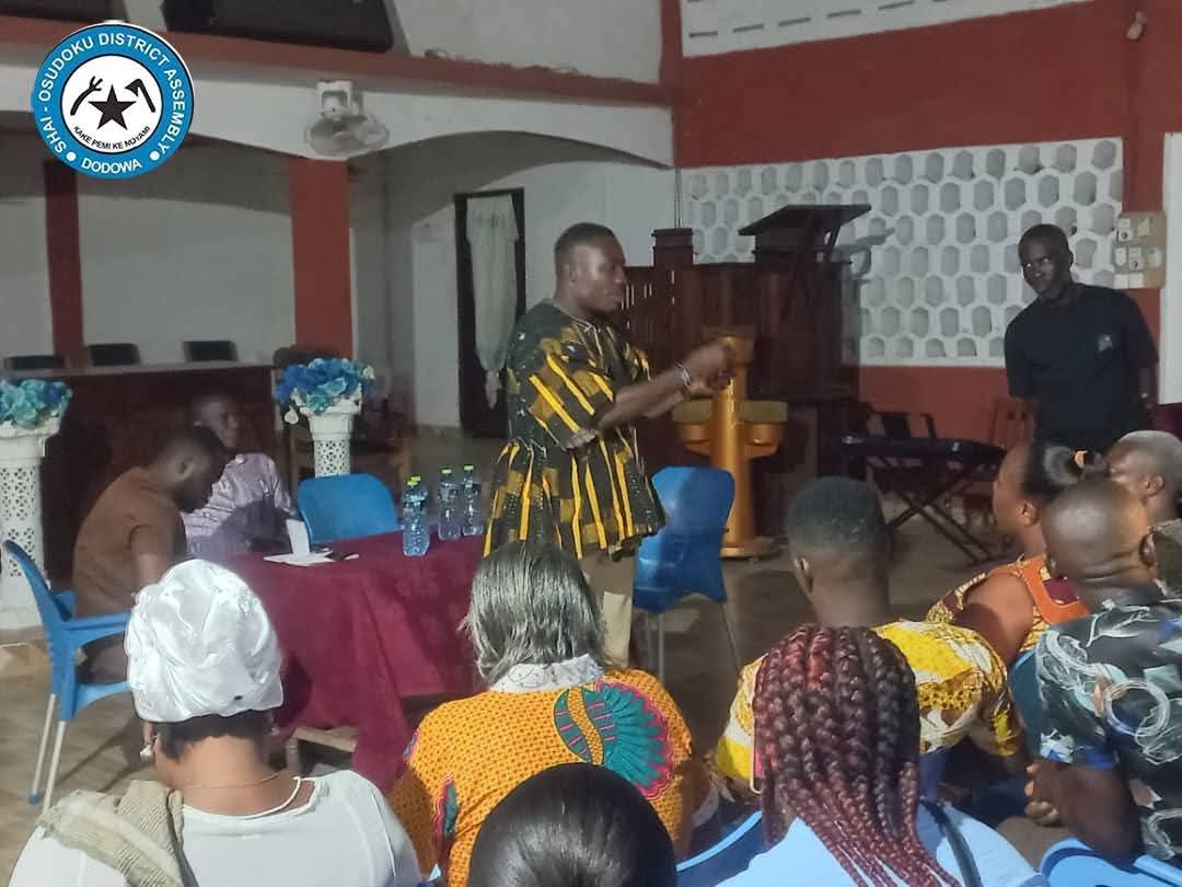 DCE MEETS HAIRDRESSERS AND DRESSMAKERS’ ASSOCIATIONS UNDER THE NATIONAL APPRENTICESHIP PROGRAM.