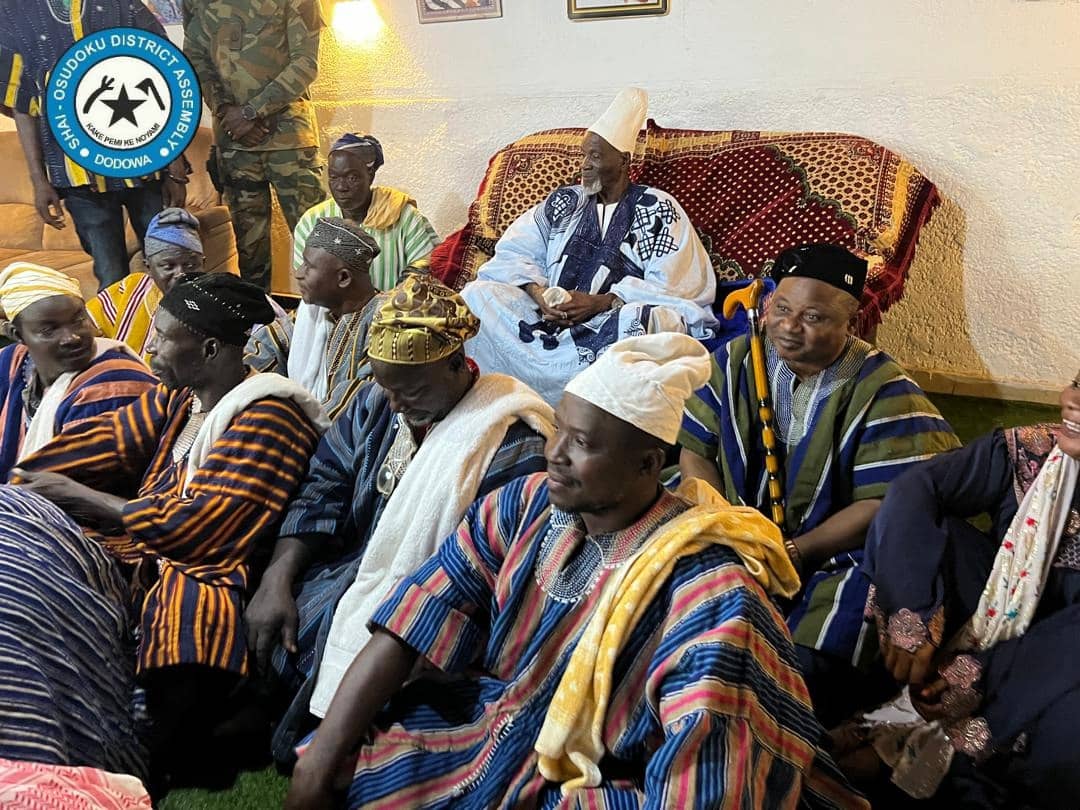 Ya-Na Abukari II pays courtesy call on Dagomba Chief of Shai-Osudoku at Doryumu... #moreonthissoon#