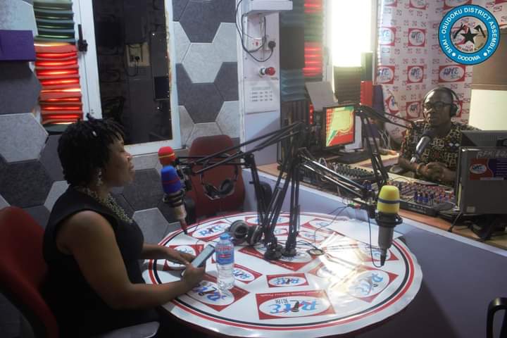 SODA R.T.I OFFICER SENSITIZE IT’S RESIDENTS ABOUT THE R.T.I ACT, 989  ON RITE FM.