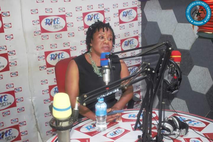 SODA R.T.I OFFICER SENSITIZE IT’S RESIDENTS ABOUT THE R.T.I ACT, 989  ON RITE FM.