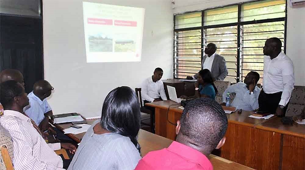 Greater Accra Regional Minister pays working visit to the Shai-Osudoku District Assembly 
