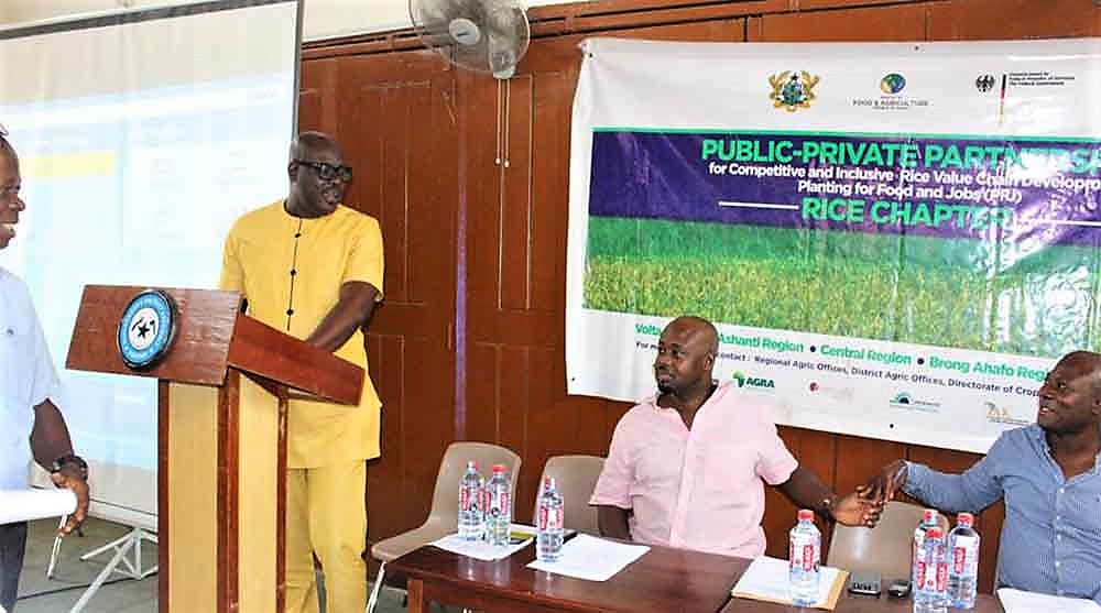 District Chief Executive ,Hon Daniel Akuffo meets Executives of Rice Famers within District
