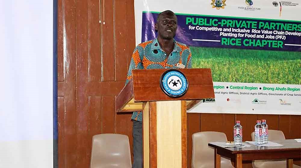 District Chief Executive ,Hon Daniel Akuffo meets Executives of Rice Famers within District