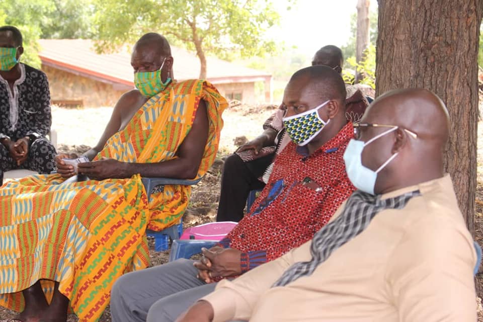 Shai-Osudoku District Chief Executive Makes Donation On Behalf Of His Excellency Akufo Addo.