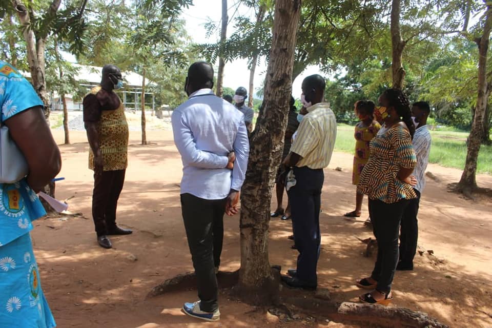 Shai-Osudoku District Chief Executive Visits Schools on Resumption Day