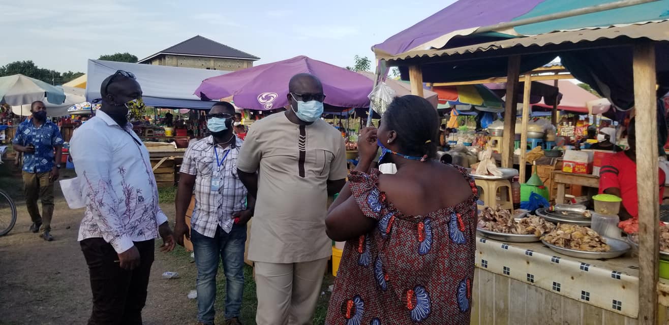 Hon-Daniel Teye Akuffo working visit to Dodowa Market, SODA
