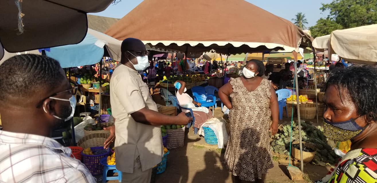 Hon-Daniel Teye Akuffo working visit to Dodowa Market, SODA