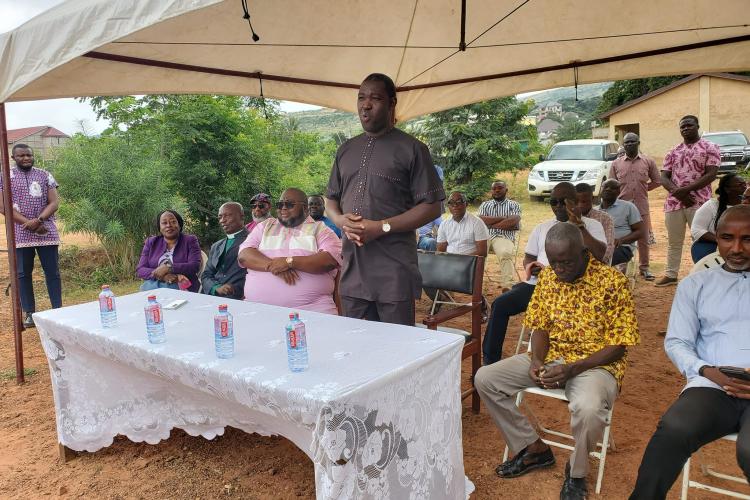 DCE CUTS SOD FOR A NEW UNIT CLASSROOM BLOCK AT THE METHODIST D/A BASIC SCHOOL IN DODOWA.