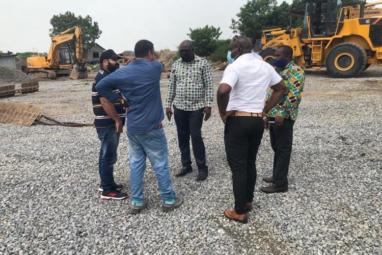 DCE and His Entourage Pays Working Visit to Quarry Site.