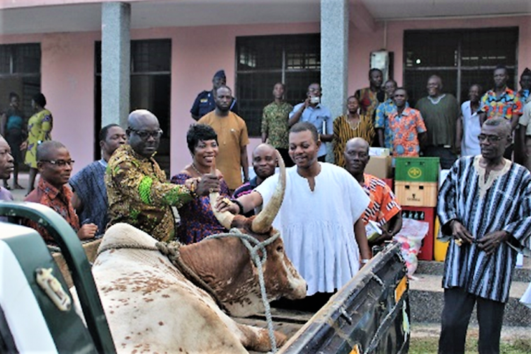 Government Donates to the Shai-Osudoku Traditional Council towards their Ngmayem Festival. Ghana