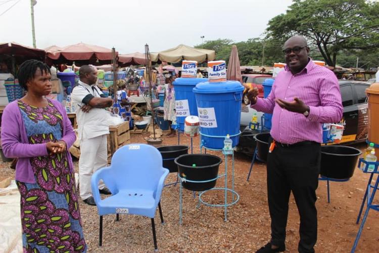  COVID-19: Soda Donates Veronica Buckets to Traders In Dodowa Market.
