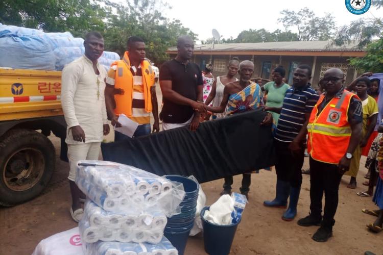 DCE DONATES ITEMS TO AFFECTED DISASTER VICTIMS.